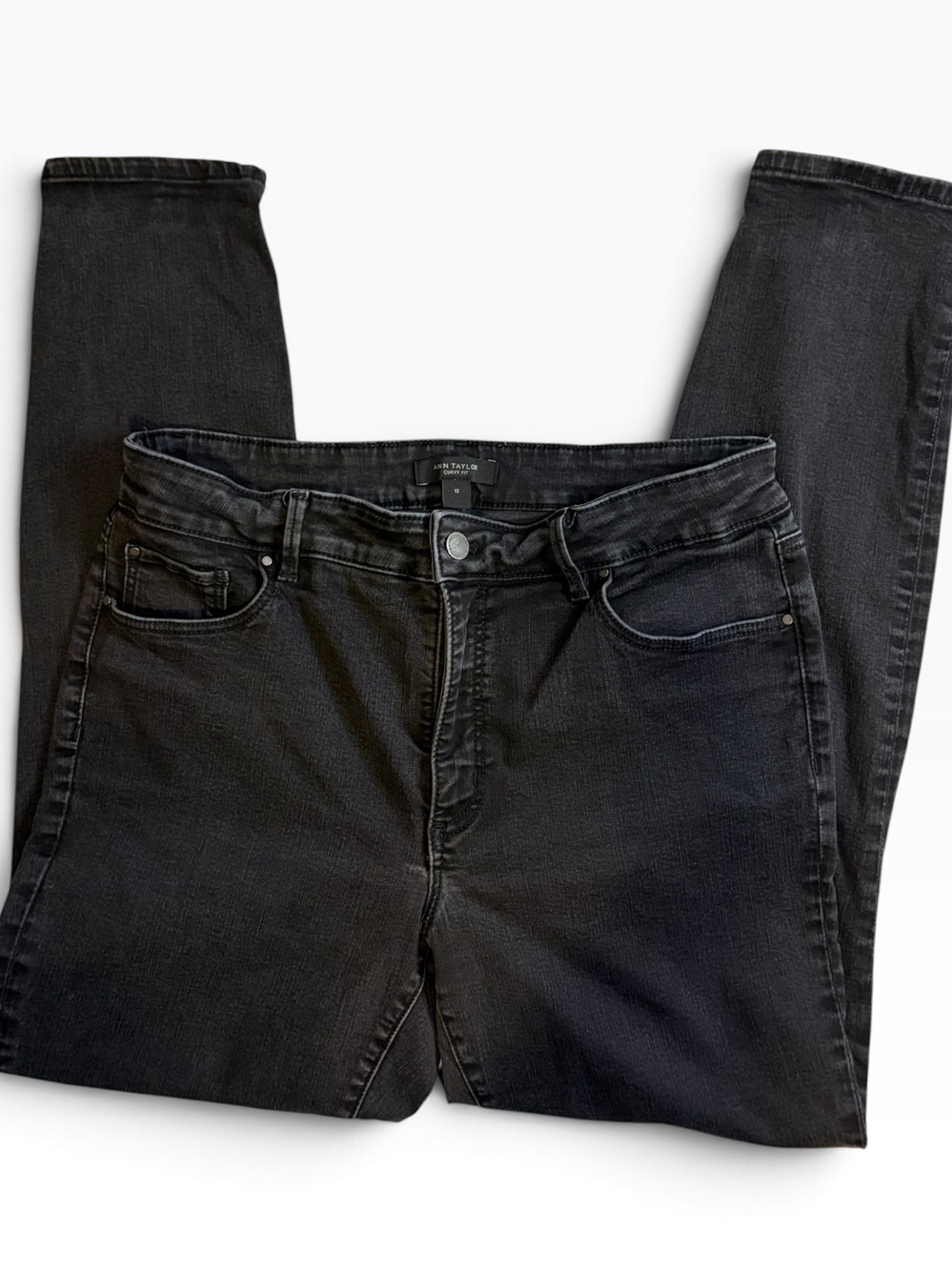 Ann Taylor The Skinny Curvy Fit Jeans Women’s 12 Faded Black Stretch Denim